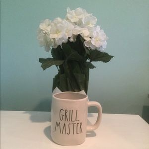 Rae Dunn “GRILL MASTER” coffee/tea mug